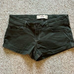 Hollister short-shorts, size 11, w 30